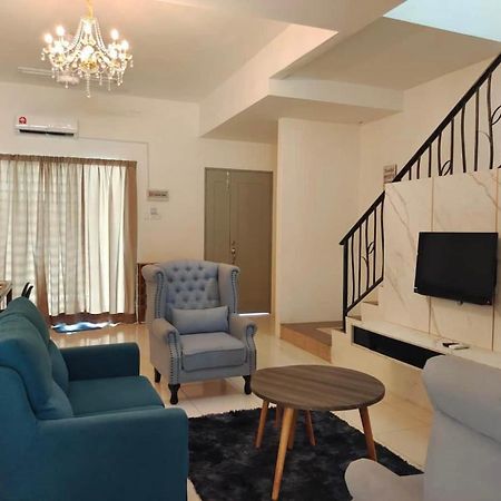 Zaravip Homestay Lahat Dış mekan fotoğraf